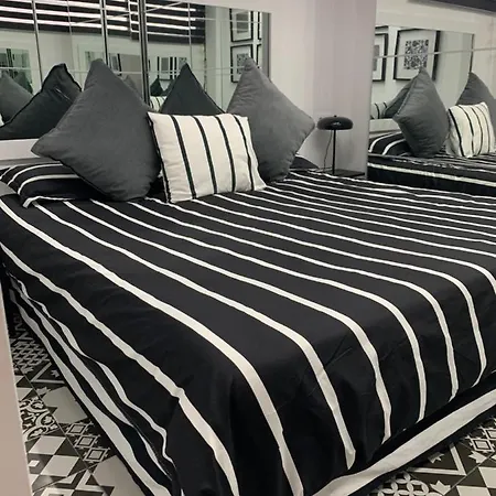 Yumboparadise Apartment